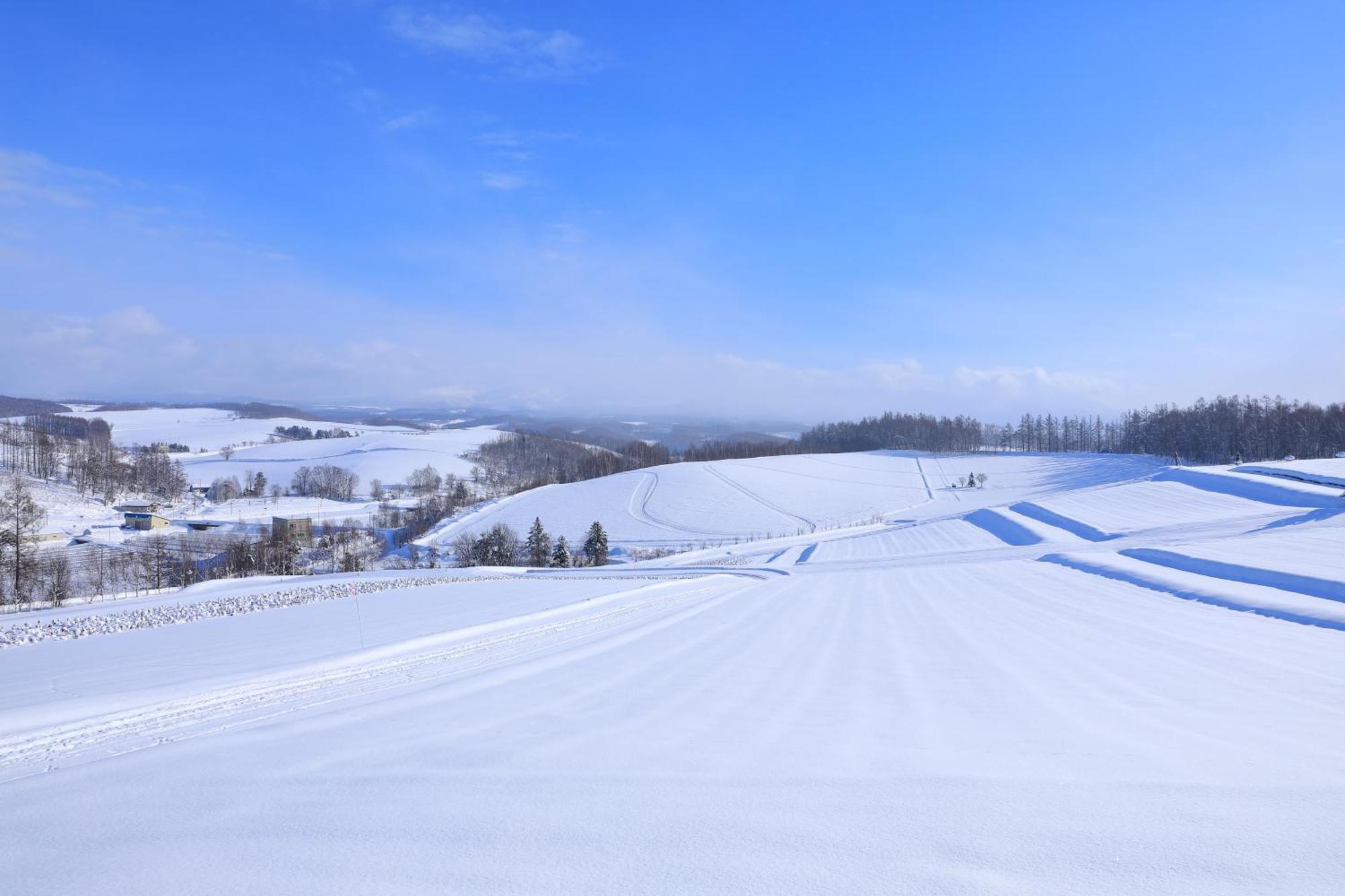 Biei Shirogane Onsen Hotel Park Hills Exterior foto
